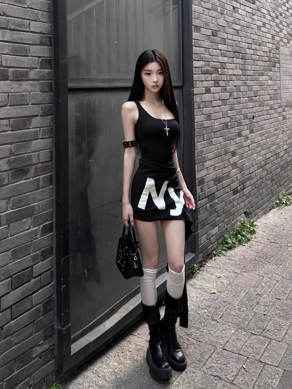 Slimming square-neck dress